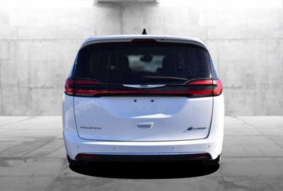 2024 Chrysler Pacifica Hybrid Select FWD