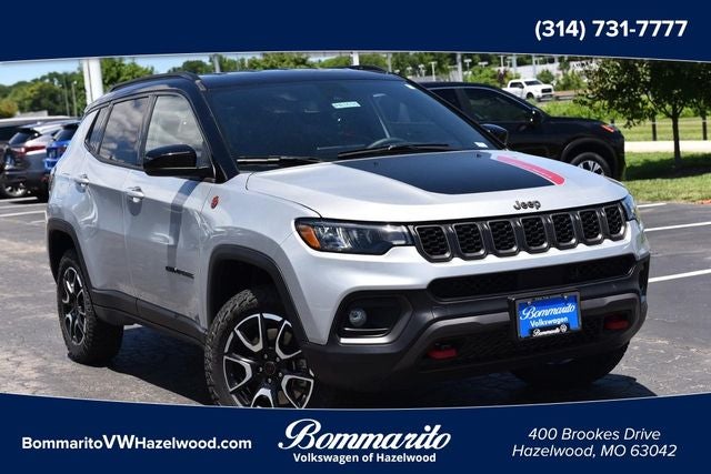 2025 Jeep Compass Trailhawk