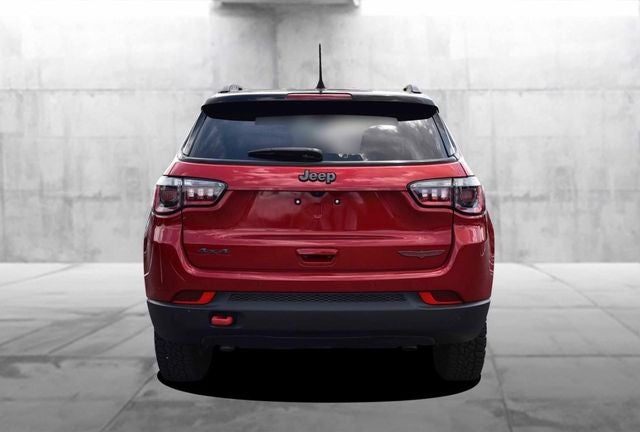 2025 Jeep Compass Trailhawk