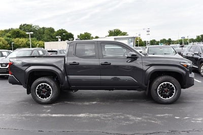 2025 Toyota Tacoma TRD Off-Road