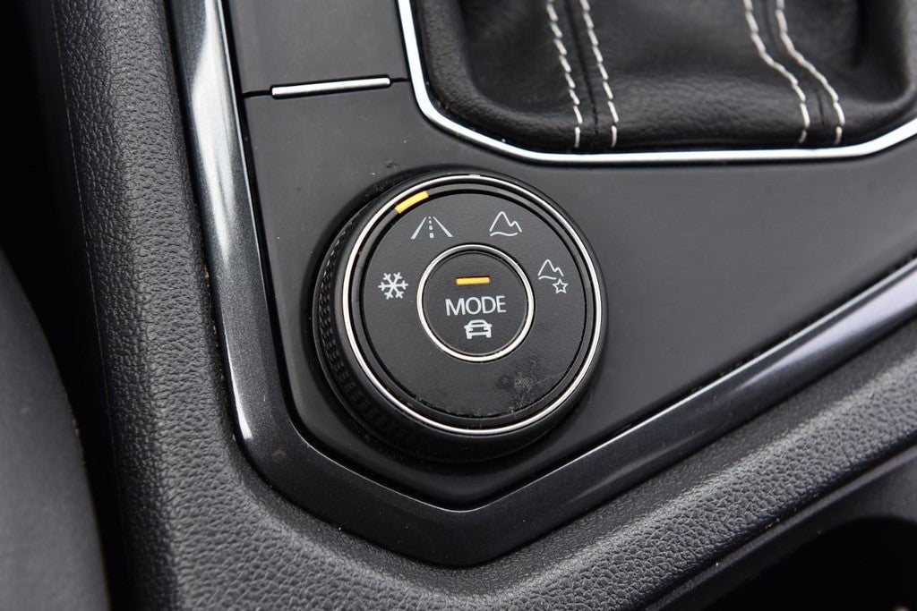 2024 Volkswagen Tiguan 2.0T SE 4MOTION