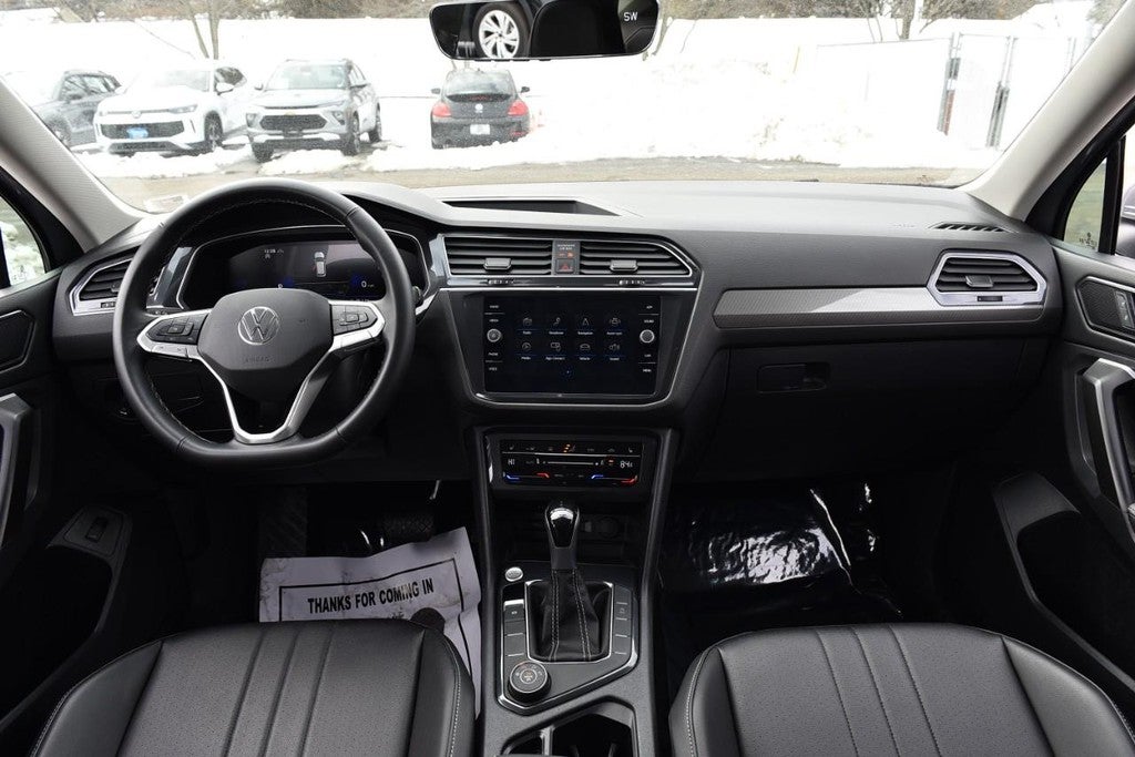 2024 Volkswagen Tiguan 2.0T SE 4MOTION