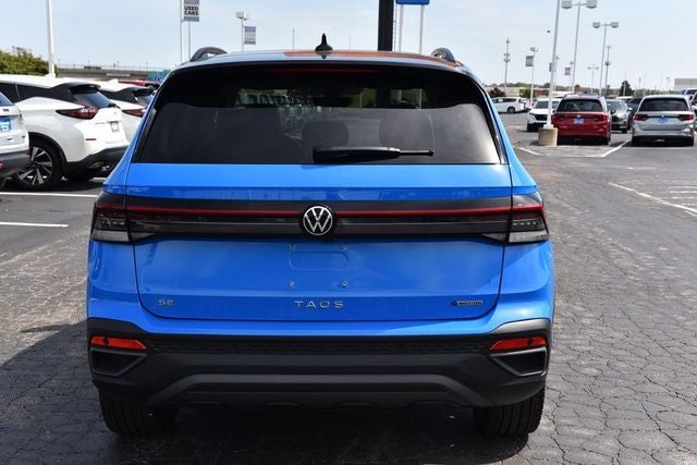 2025 Volkswagen Taos 1.5T SE Black