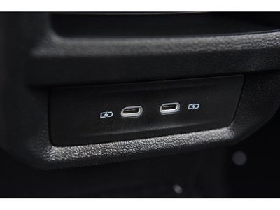 2026 Volkswagen Taos 1.5T SE Black