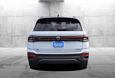 2026 Volkswagen Taos SE Black 4MOTION