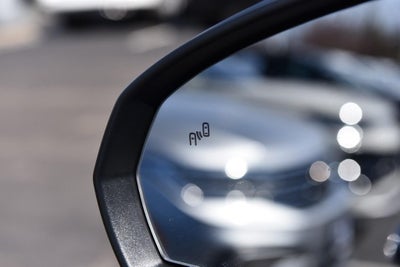 2025 Volkswagen Taos SE Black 4MOTION