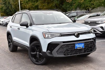 2027 Volkswagen Taos 1.5T SE Black