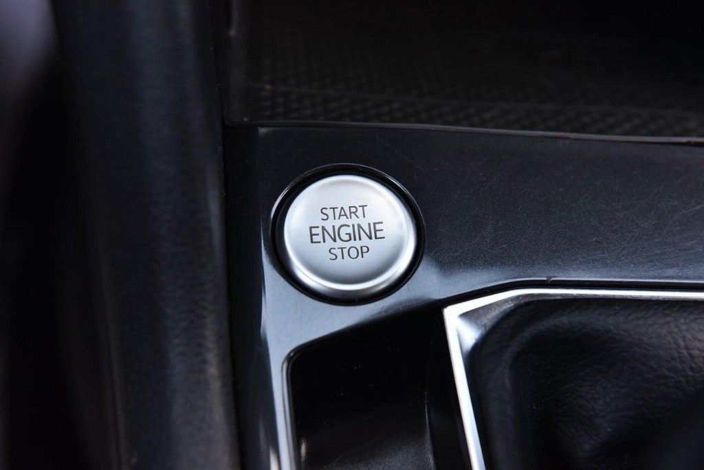 2022 Volkswagen Tiguan 2.0T SE FWD