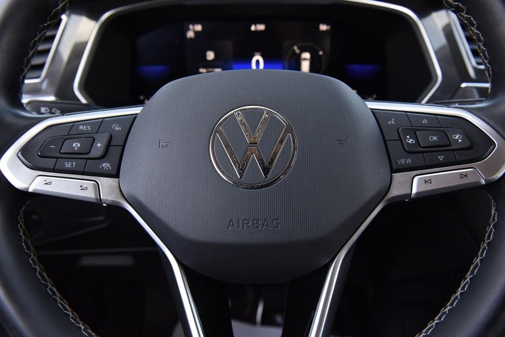 2022 Volkswagen Tiguan 2.0T SE FWD