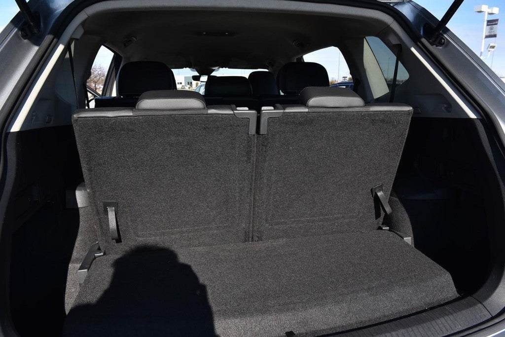 2022 Volkswagen Tiguan 2.0T SE FWD