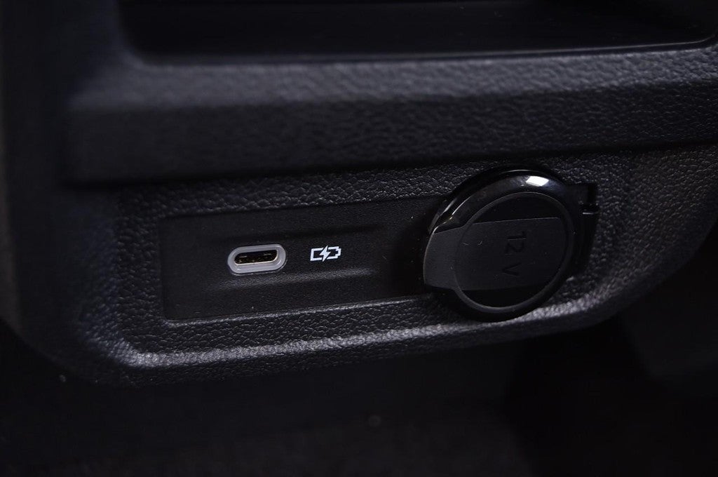 2023 Volkswagen Tiguan 2.0T SE FWD