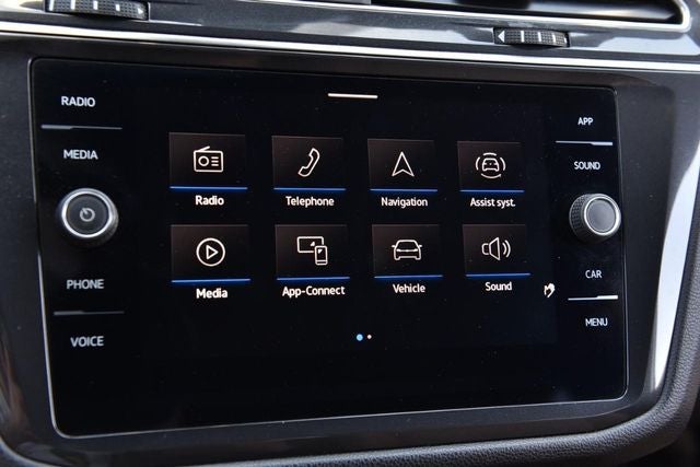 2023 Volkswagen Tiguan 2.0T SE FWD