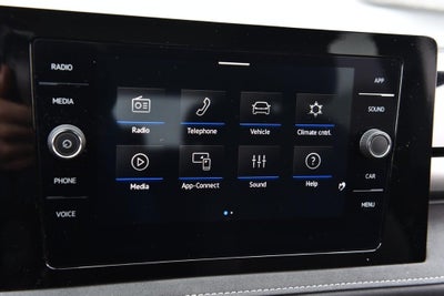 2025 Volkswagen Taos SE Black FWD