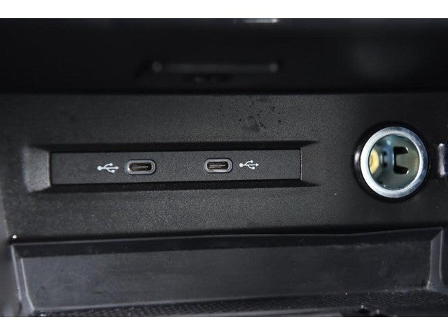 2025 Volkswagen Taos SE Black FWD