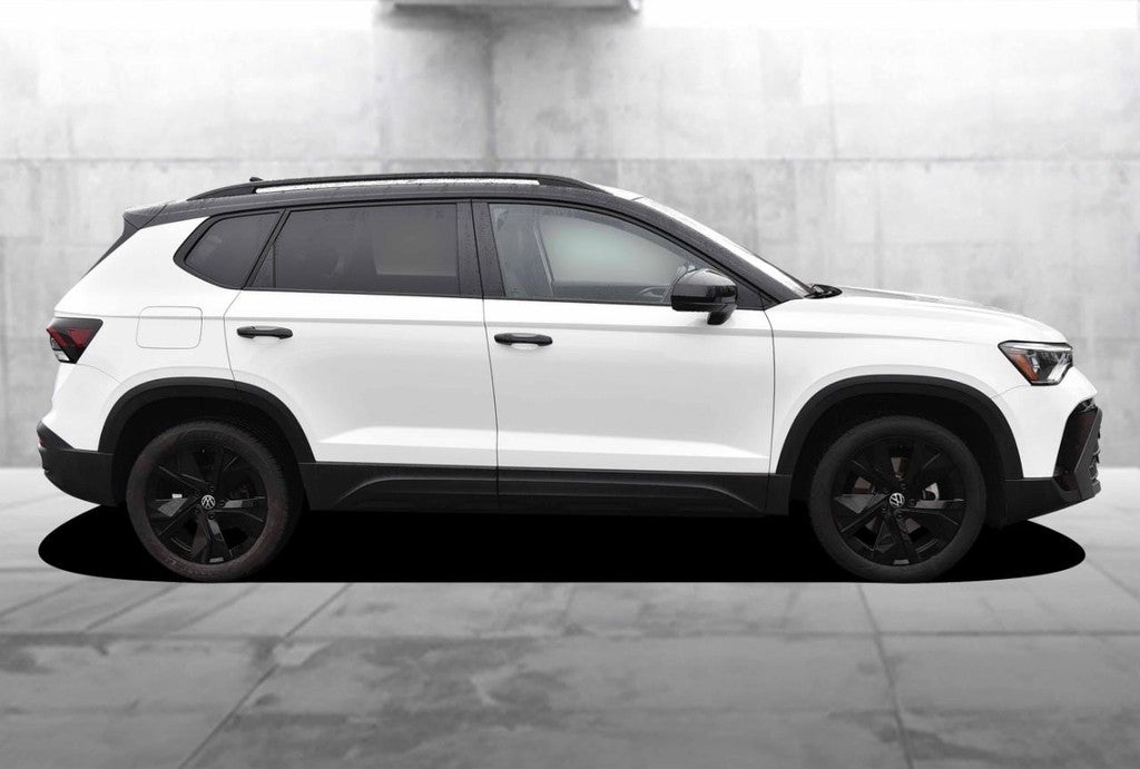 2025 Volkswagen Taos SE Black FWD