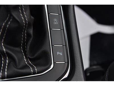 2026 Volkswagen Taos 1.5T SE Black