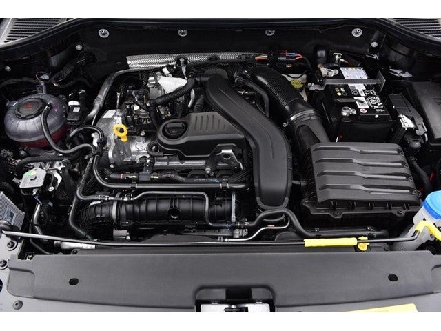 2026 Volkswagen Taos 1.5T SE Black