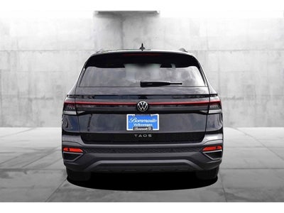 2026 Volkswagen Taos 1.5T SE Black