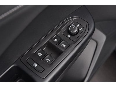 2026 Volkswagen Taos 1.5T SE Black