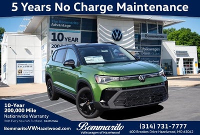 2027 Volkswagen Taos SE Black FWD