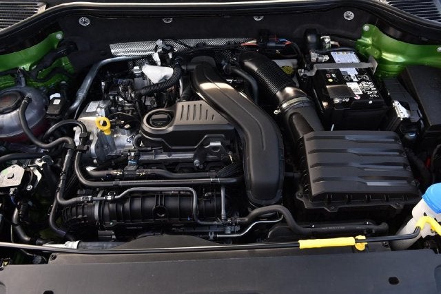 2027 Volkswagen Taos SE Black FWD