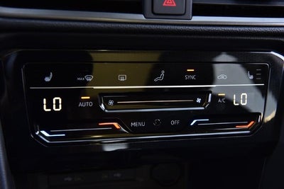 2027 Volkswagen Taos 1.5T SE