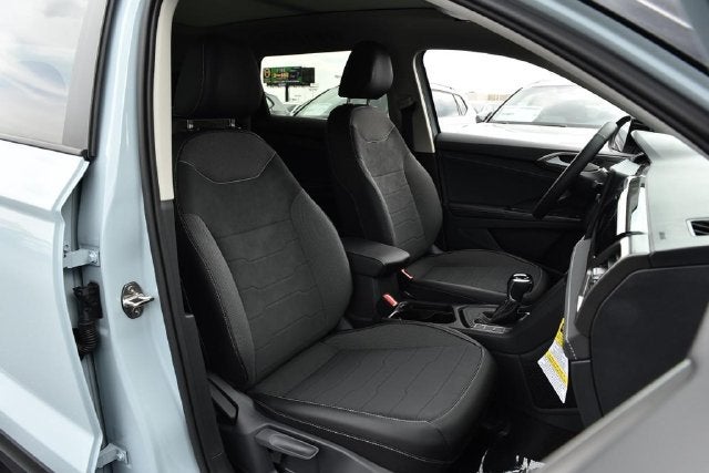 2027 Volkswagen Taos 1.5T SE