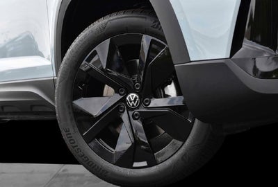 2027 Volkswagen Taos 1.5T SE