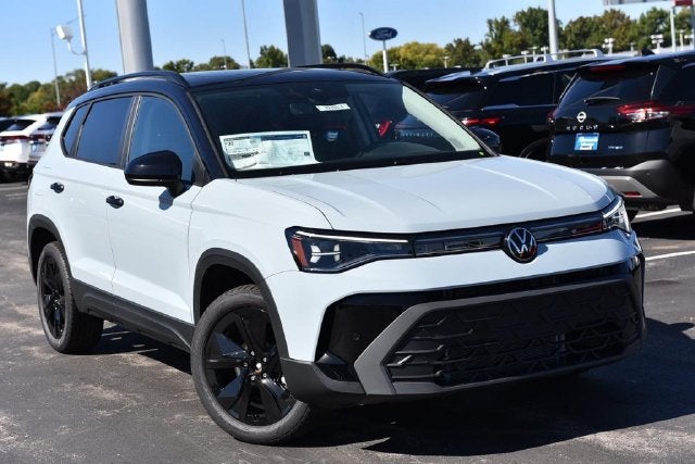 2027 Volkswagen Taos 1.5T SE