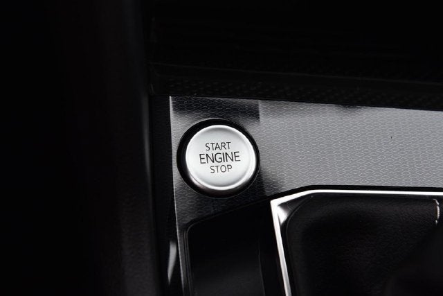 2027 Volkswagen Taos SE Black FWD