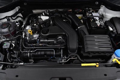 2027 Volkswagen Taos SE Black FWD