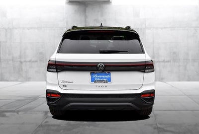 2027 Volkswagen Taos SE Black FWD