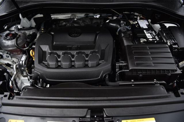 2024 Volkswagen Tiguan 2.0T SEL R-Line