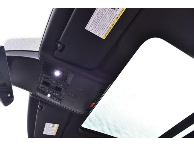 2023 Volkswagen Tiguan SEL R-Line