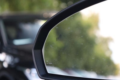 2025 Volkswagen Taos SEL 4MOTION