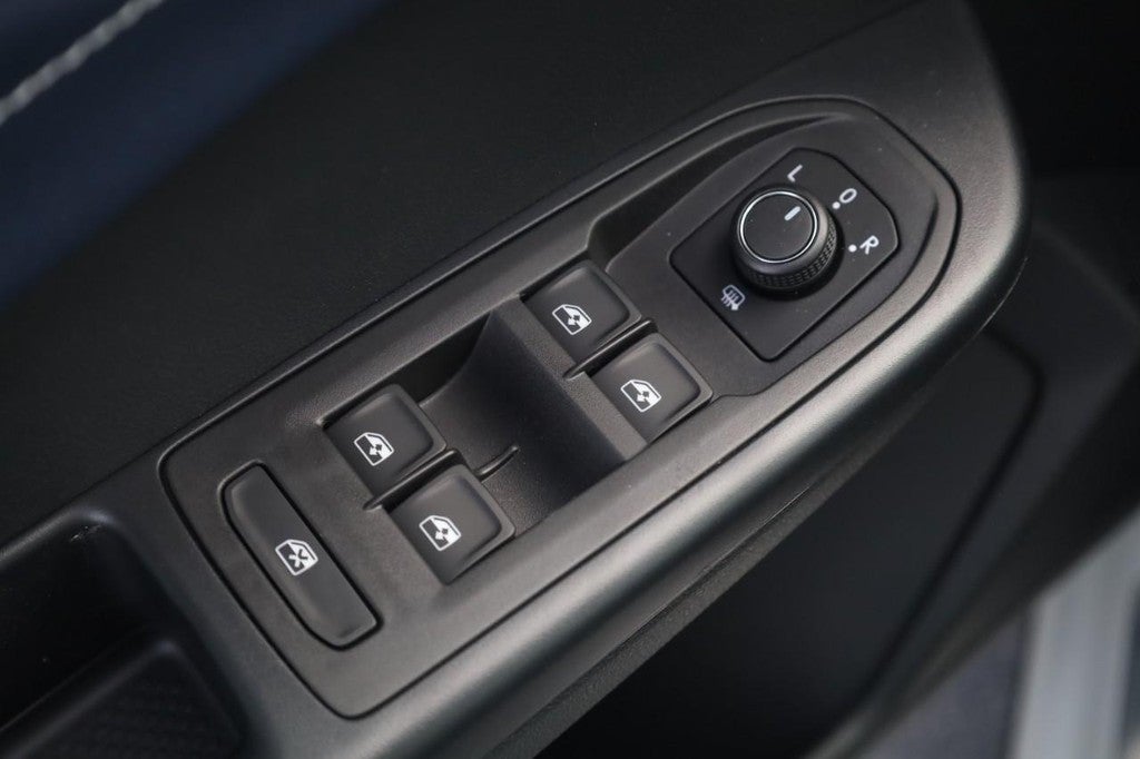 2026 Volkswagen Taos SEL 4MOTION