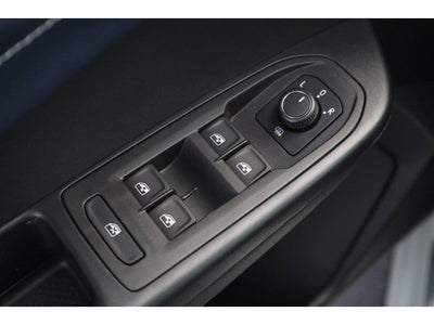 2026 Volkswagen Taos SEL 4MOTION