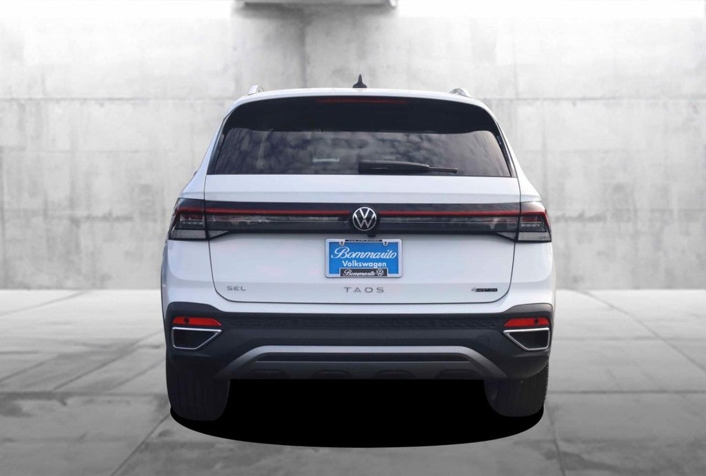 2026 Volkswagen Taos SEL 4MOTION