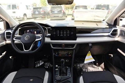 2026 Volkswagen Taos 1.5T SEL