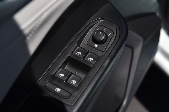 2026 Volkswagen Taos 1.5T SEL