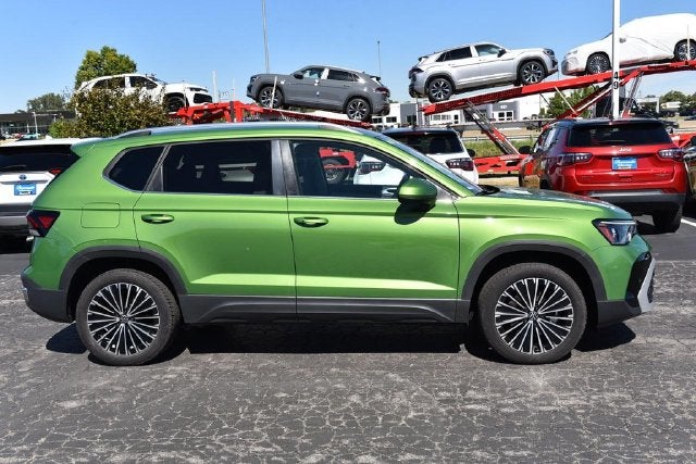 2025 Volkswagen Taos 1.5T SEL