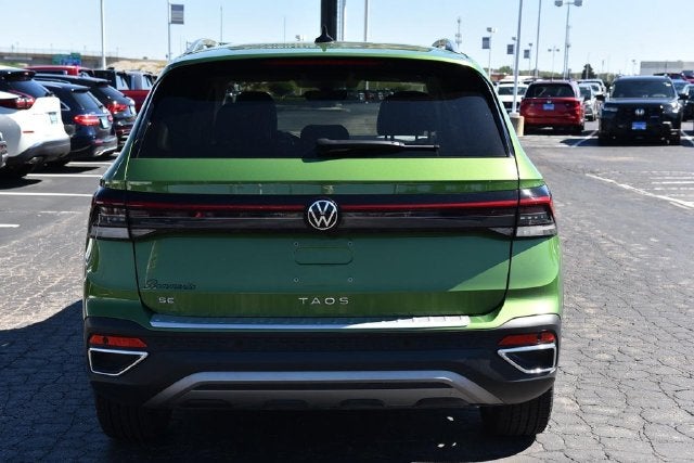 2025 Volkswagen Taos 1.5T SEL