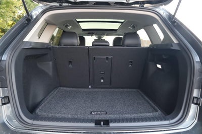 2025 Volkswagen Taos SEL 4MOTION