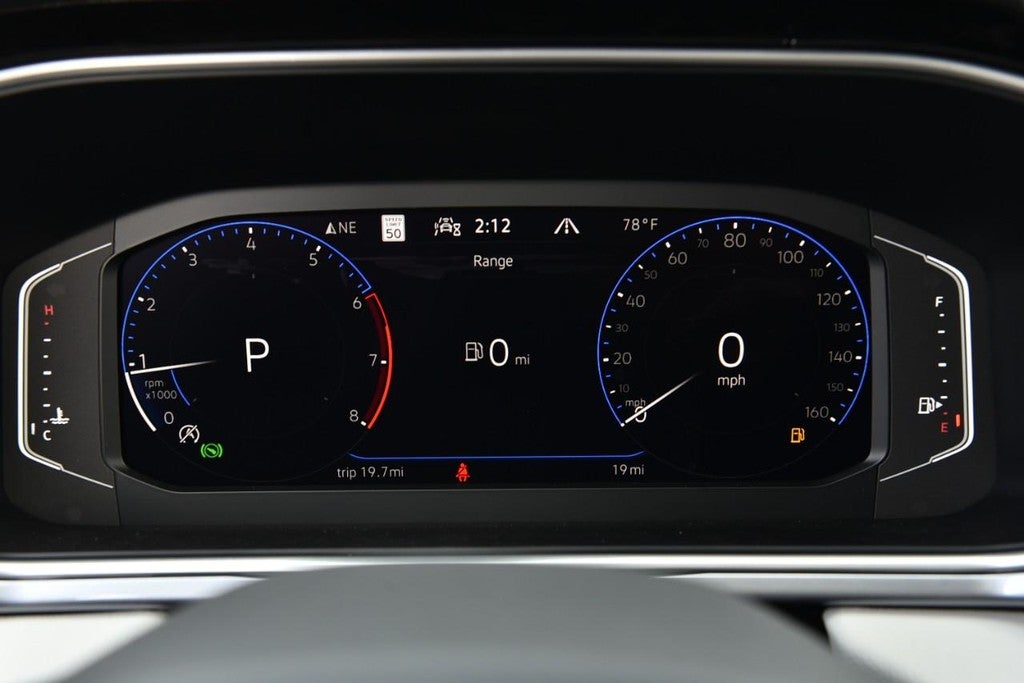 2025 Volkswagen Taos SEL 4MOTION