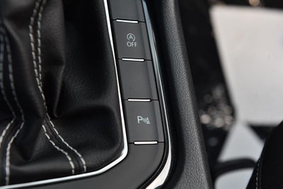 2025 Volkswagen Taos SEL 4MOTION