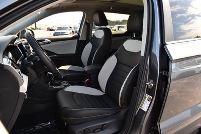 2027 Volkswagen Taos SEL 4MOTION