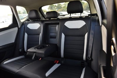 2027 Volkswagen Taos SEL 4MOTION