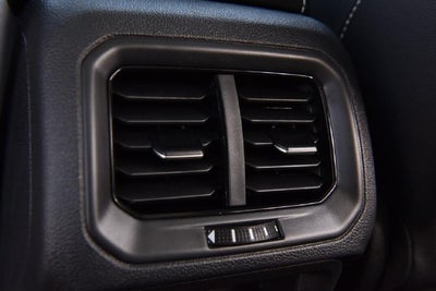 2027 Volkswagen Taos SEL 4MOTION