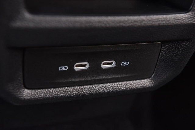 2027 Volkswagen Taos SEL 4MOTION