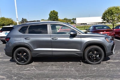 2027 Volkswagen Taos SEL 4MOTION